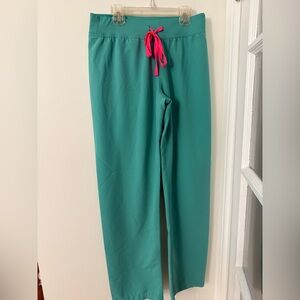 Figs surgical green Livingston with Pink Drawstring